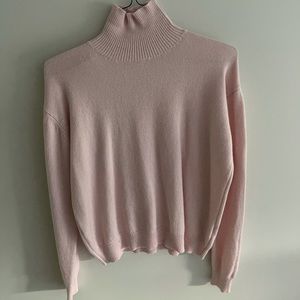 NWT Women’s pink turtle neck sweater